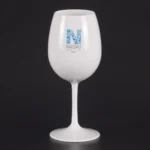 Nassau beach club   copa vino/agua premium